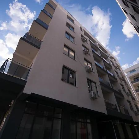 דירה Apartel Luna Beach *
